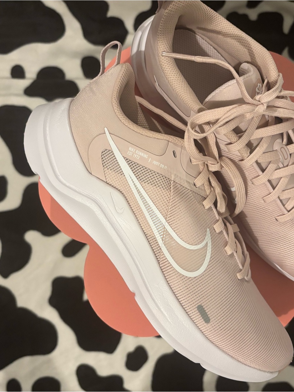 Nike Women’s Blush Pink Low-Top Lace-Up Sneakers - Picture 10 of 16